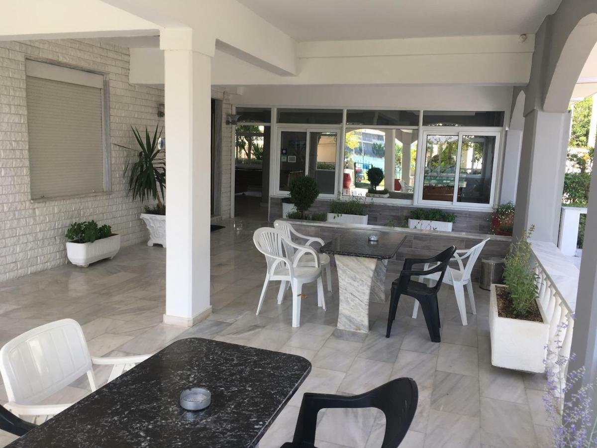 Dionisos Blue Aparthotel Paralia Dionysiou Ngoại thất bức ảnh
